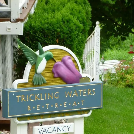Trickling Waters Retreat Villa Marquette Exterior foto