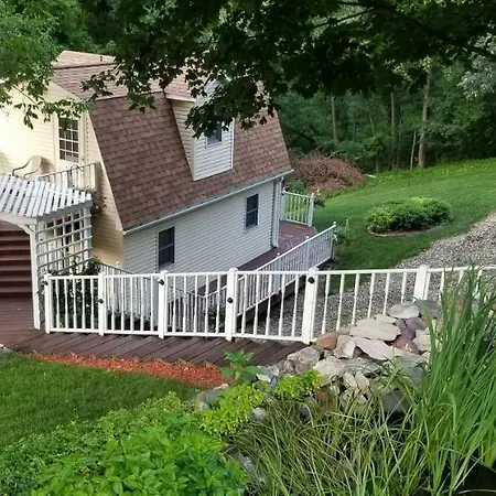 Trickling Waters Retreat Villa Marquette Exterior foto