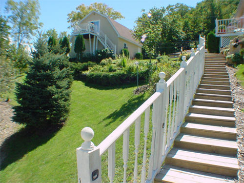 Lodge Trickling Waters Retreat